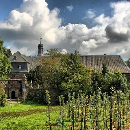 Guest house Nikolauskloster