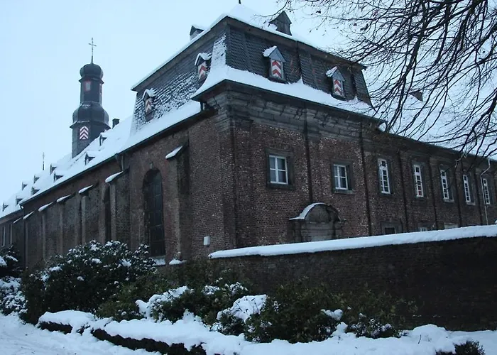 Penzion Nikolauskloster Jüchen